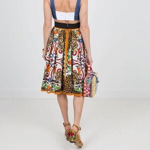 Dolce & Gabbana Leopard Print Skirt